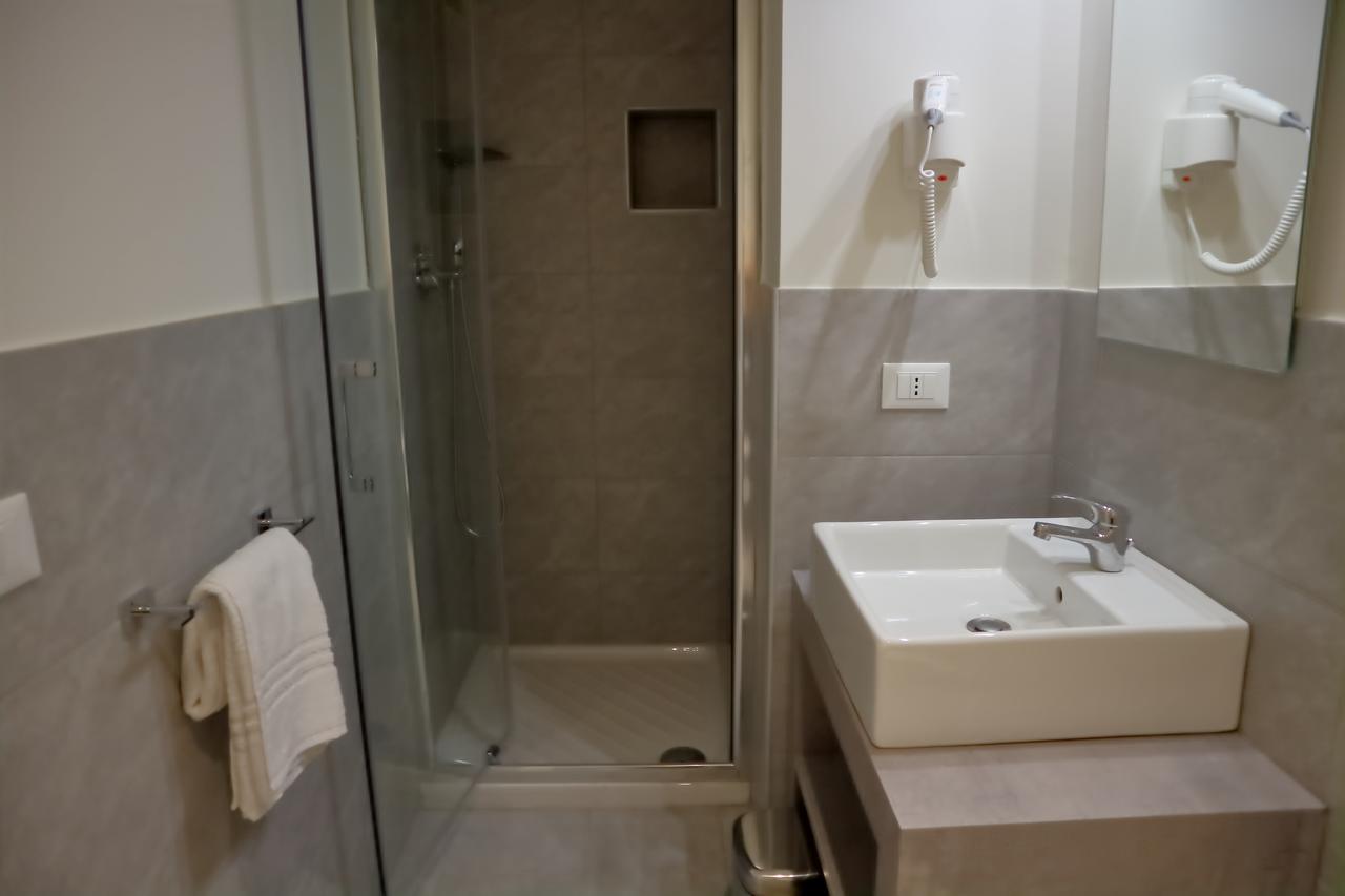 Dimora Dell'Arte - Foresteria Lombarda Smart Rent Sesto San Giovanni Buitenkant foto