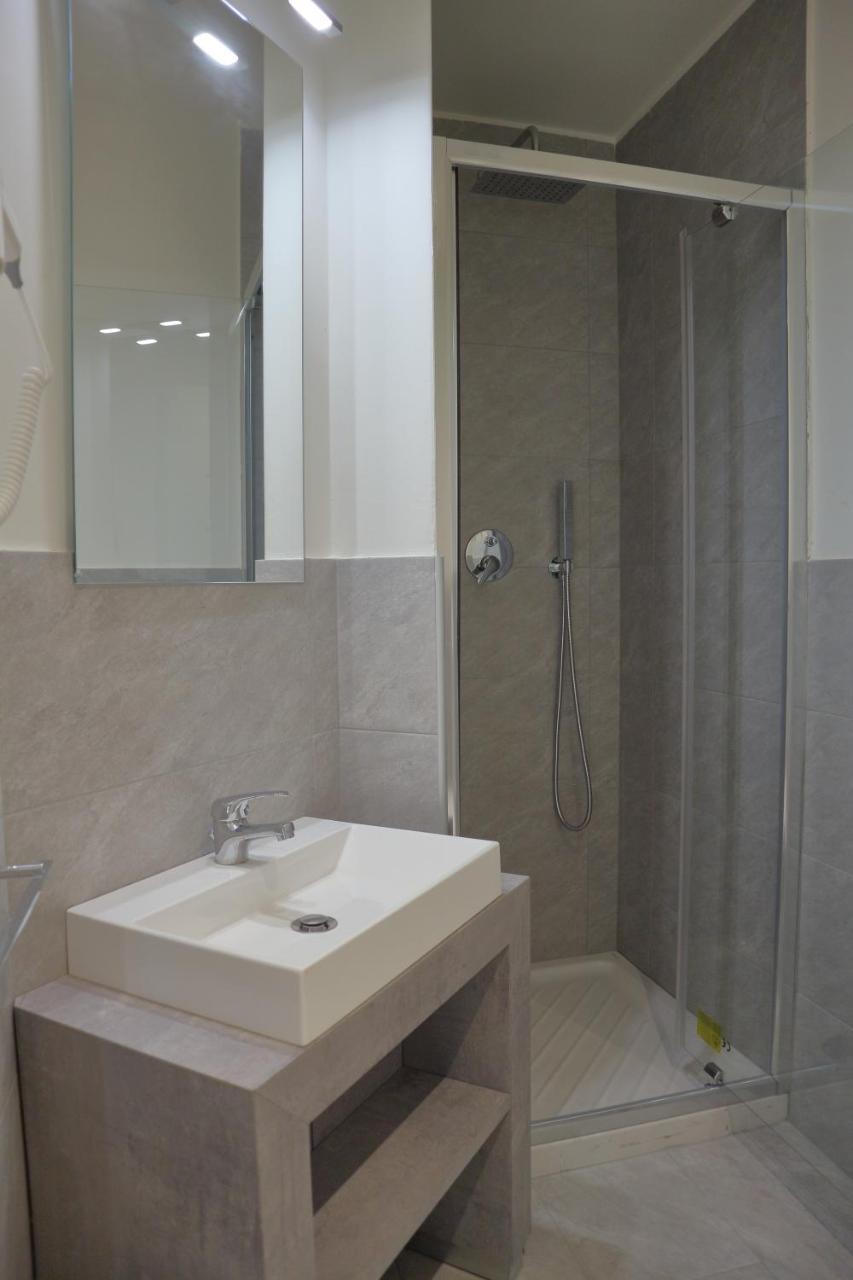 Dimora Dell'Arte - Foresteria Lombarda Smart Rent Sesto San Giovanni Buitenkant foto